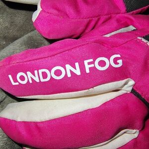 London Fog Fuchsia and Cream Winter Gloves
